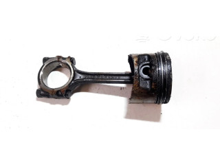 Поршень с шатуном Nissan Micra для бензинового двигателя 1.0