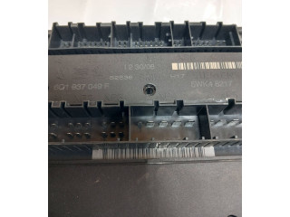 Блок комфорта 6Q1937049F Skoda Fabia Mk2 (5J)