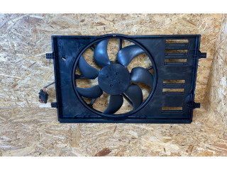 Вентилятор радиатора 5Q0121205C, 5Q0121207J Volkswagen Golf VII