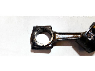 Píst Citroen Xsara pro benzínový motor 1.6