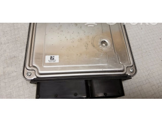 Řídící jednotka 03G906021PD, 0281014073   Volkswagen Caddy 2010