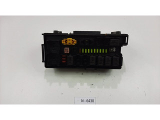 Блок предохранителей 04692087AB Jeep Commander