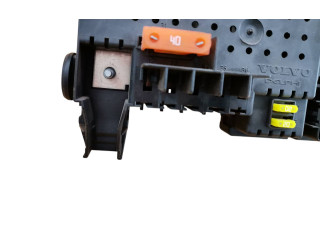 Блок предохранителей 30728512, 28017881 Volvo XC90