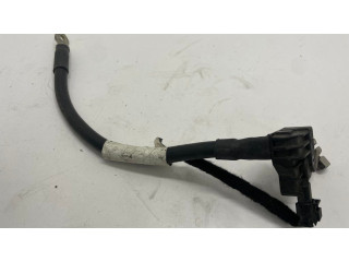 Минусовый провод (аккумулятора)