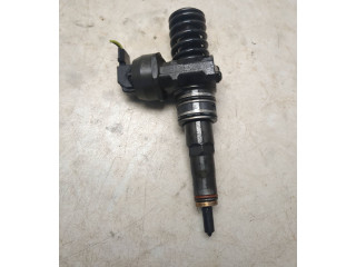 Форсунка 0414720215    Audi A3 S3 A3 Sportback 8P  CAYC 