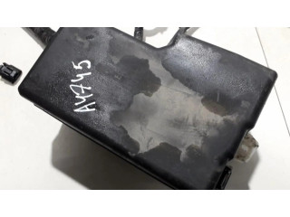   Pojistková skříňka    Mazda 5 2008