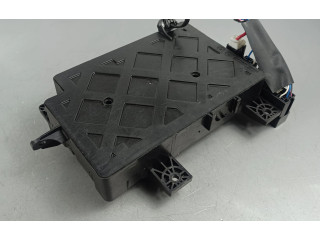 Блок комфорта 8637B690 Mitsubishi Outlander