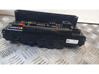 Pojistková skříňka 925281501, 9252815 BMW 7 F01 F02 F03 F04 2012