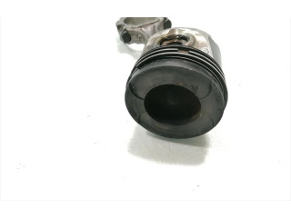  Поршень с шатуном YD22DDTI   Nissan X-Trail T30  