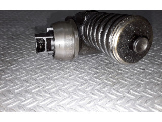 Форсунка 038130073BN Audi A3 S3 A3 Sportback 8P