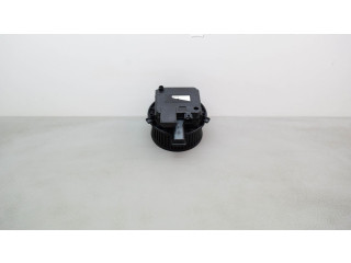 Вентилятор печки 4M2820021C Audi Q5 SQ5