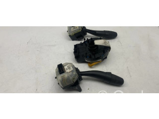 Мултифункционный включатель управления / ручка