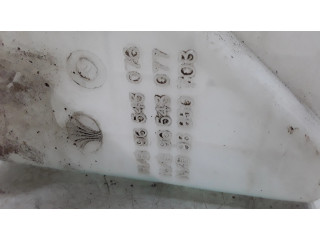 Бачок оконной жидкости    