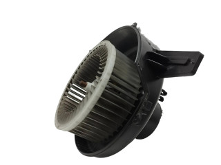 Вентилятор печки    6R1819015   Skoda Rapid (NH)