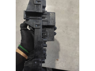   Pojistková skříňka 71405036   Lexus GS 300 350 430 450H 2007