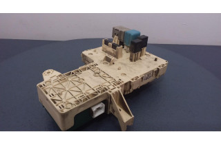 Блок предохранителей  89221-53030, 89221-53030   Lexus IS 200-300    