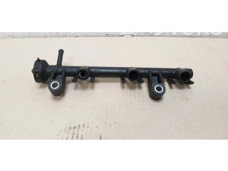 Топливная рампа Daihatsu Sirion для двигателя 1KR-FE