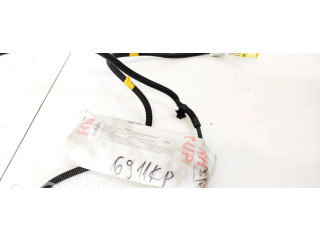 Подушка безопасности в сиденье Mazda 3 II