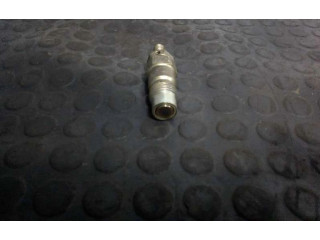 Vstřikovač B893050Y10 Nissan Almera