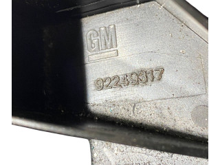 Pojistková skříňka 22760635, 92249317 Chevrolet Camaro 2015