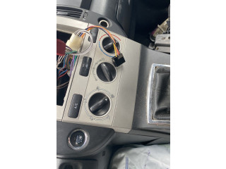 Блок управления климат-контролем 559000F011   Toyota Corolla Verso E121