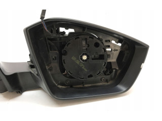 Зеркало электрическое Skoda Scala - года