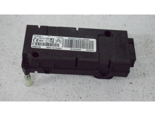 Блок управления    Peugeot Expert