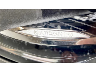 Передняя фара