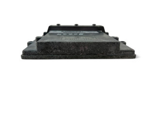 Блок управления двигателем Блок управления 30729351   Volvo V70