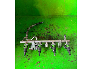 Vstřikovací lišta Mercedes-Benz C W203