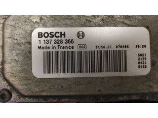 Вентилятор радиатора     31261989    Volvo C30 