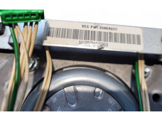 Подушка безопасности водителя 30656933, 30739579   Volvo V70