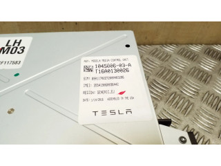 Дисплей 104500603A Tesla Model S