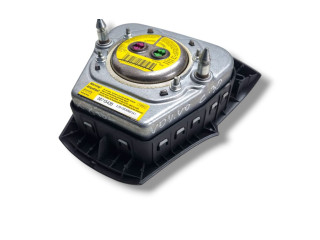 Подушка безопасности водителя 30715435   Volvo C30