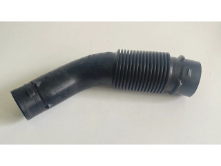 Деталь (детали) канала забора воздуха