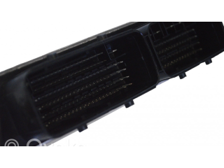 Блок управления двигателя 9843252980, 9845426480   Citroen C4 III e-C4