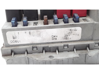 Pojistková skříňka 60683102 Alfa Romeo 166 2005