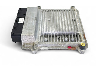 Блок управления двигателя 3911125100, 39111-25100 KIA Magentis