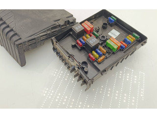 Блок предохранителей 1K0937125D, 1K0937118   Skoda Yeti (5L)    