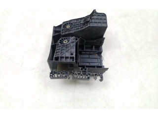   Pojistková skříňka 1K0907361B   Volkswagen Tiguan 2008