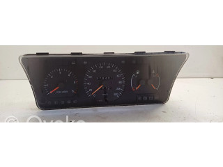 Панель приборов 47487001 Volvo 440