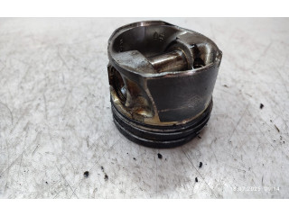 Píst Hyundai Santa Fe d4eb