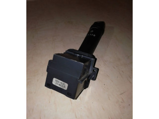 Ручка стеклоочистителей 8691695   Volvo V70