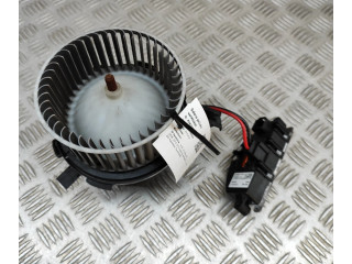 Вентилятор печки    8T2820021, 8T0820521F   Audi A5 8T 8F