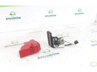 Pojistková skříňka 244157891R, 244157891R Renault Captur 2021