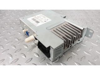 Радио/ проигрыватель CD/DVD / навигация