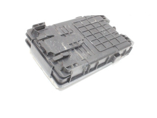 Pojistková skříňka 284B71BN0A Nissan 370Z 2013