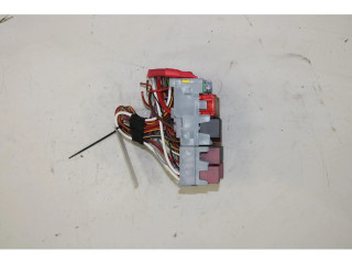 Блок предохранителей    Jeep Renegade    