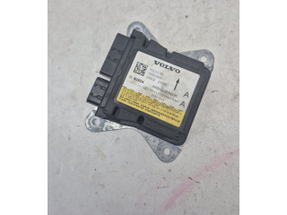 Блок подушек безопасности 32315799 Volvo XC40