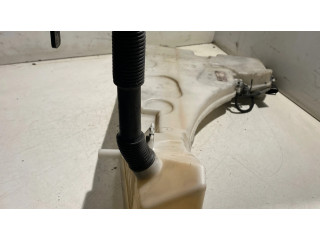 Бачок оконной жидкости